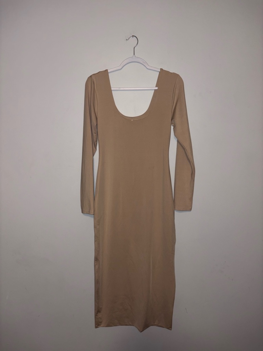 SWS Contour ~ Beige Maxi Dress